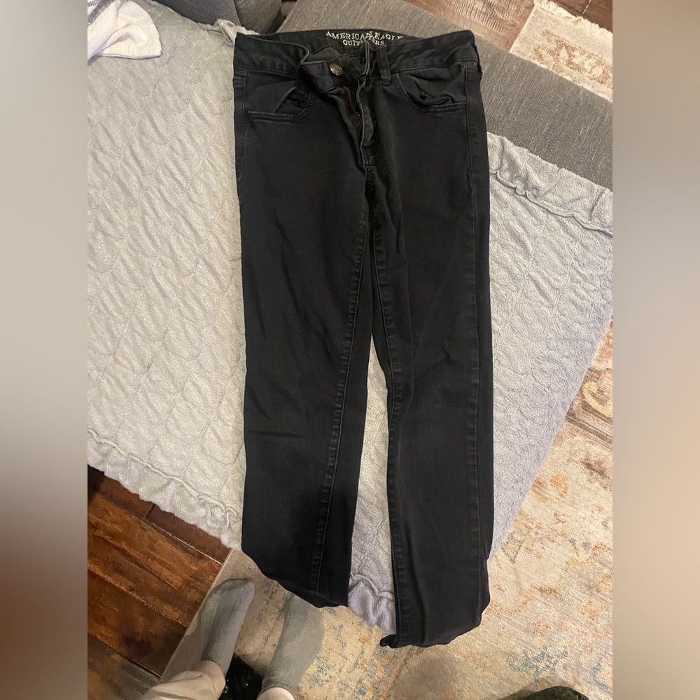 Black American Eagle jeggings size 6